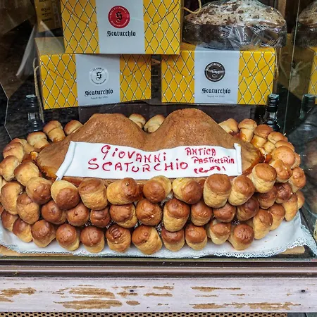 לינה וארוחת בוקר Casajammone 4*